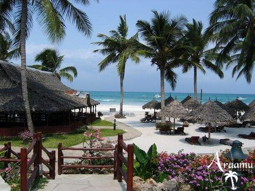 Kenya, Pinewood Village Beach Resort****